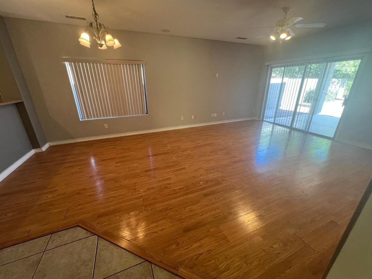 16829 W Cottonwood St - Photo 5 of 28