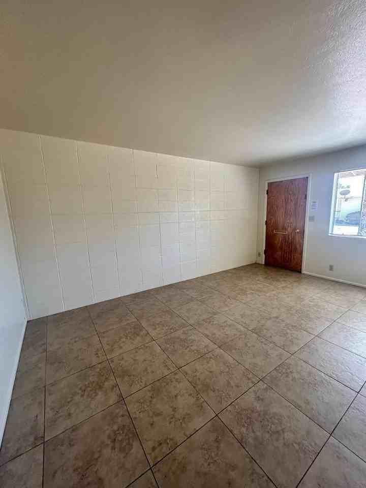 5233 E University Dr #B - Photo 6 of 26