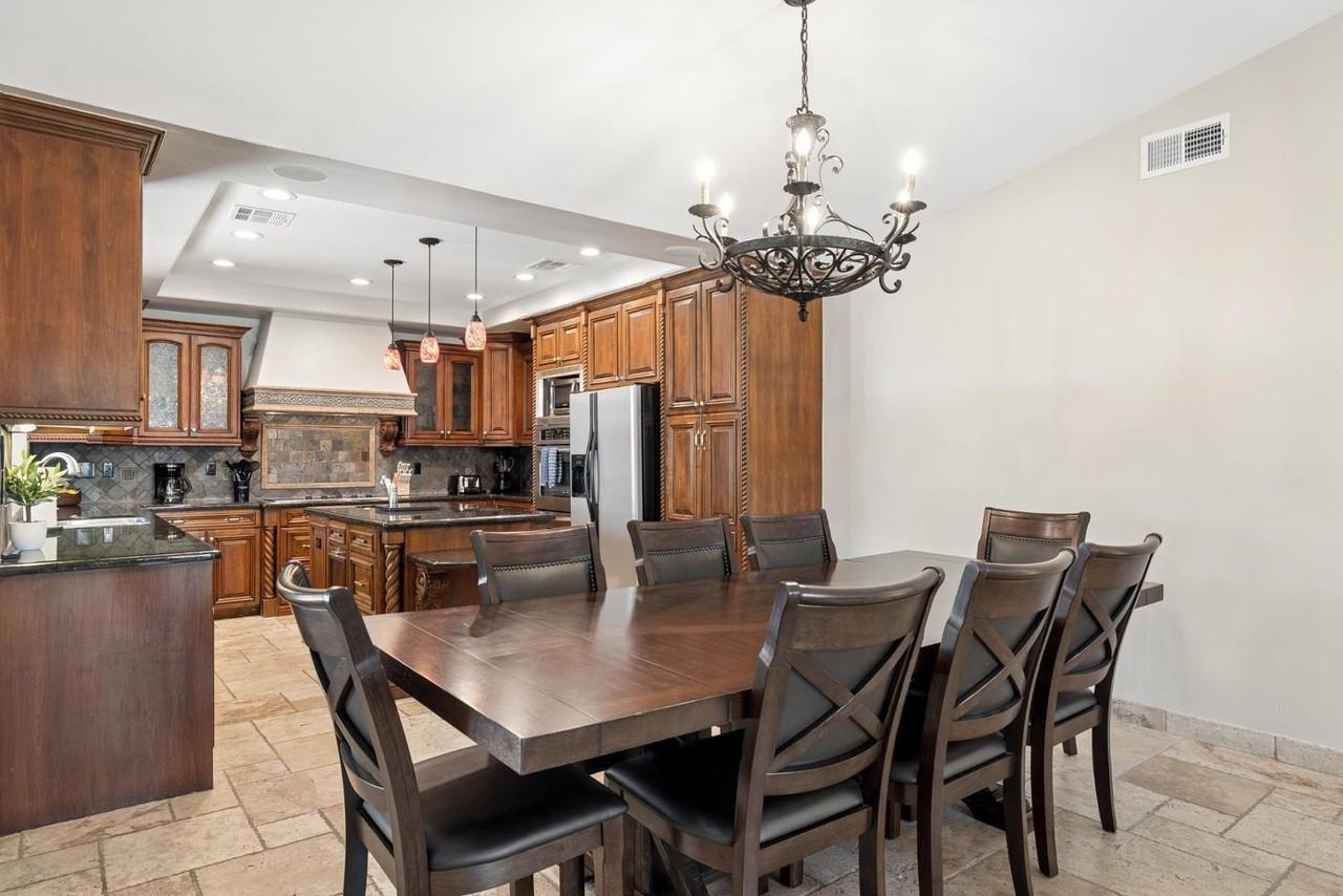 9023 W Patrick Ln - Photo 5 of 40