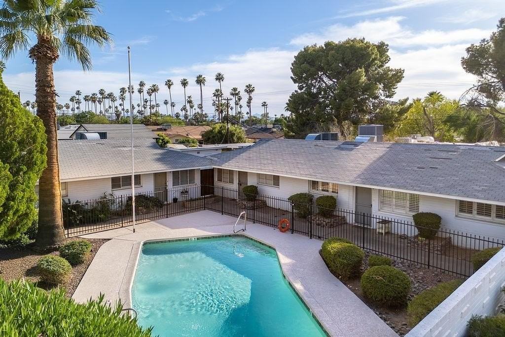 3517 E Montecito Ave #A - Photo 5 of 11