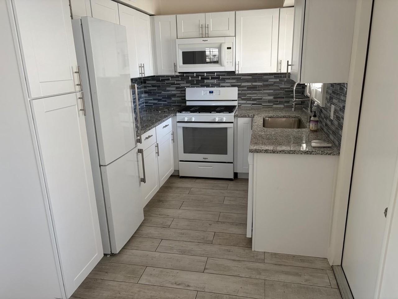 3517 E Montecito Ave #A - Photo 7 of 11