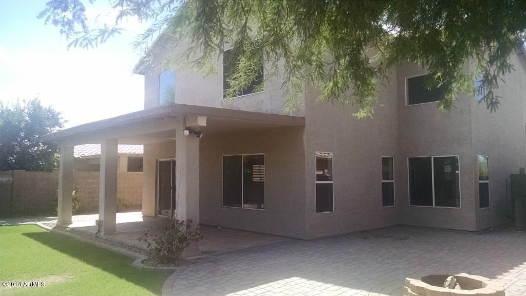 1137 S Larkspur St - Photo 2 of 25