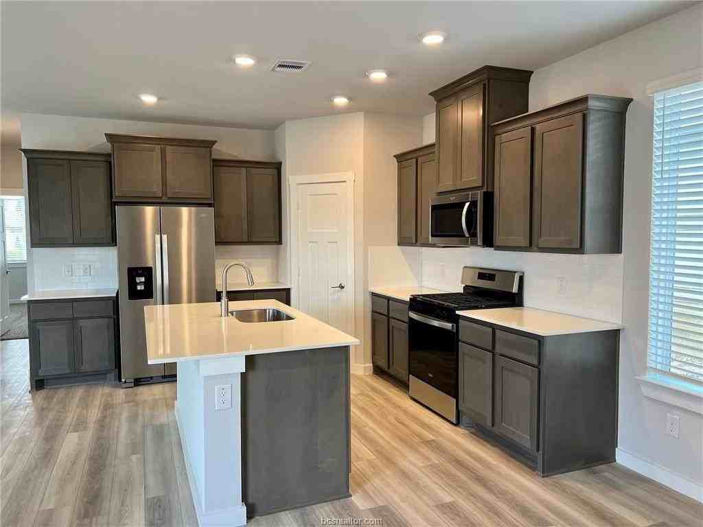 1131 Amistad Loop - Photo 2 of 18