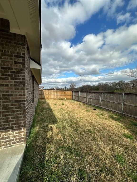 900 Dove Chase Ln - Photo 3 of 18