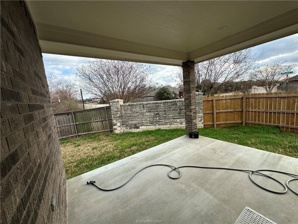 900 Dove Chase Ln - Photo 6 of 18