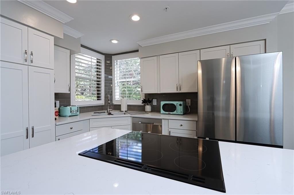 24821 Lakemont Cove Ln Apt 101 - Photo 4 of 17