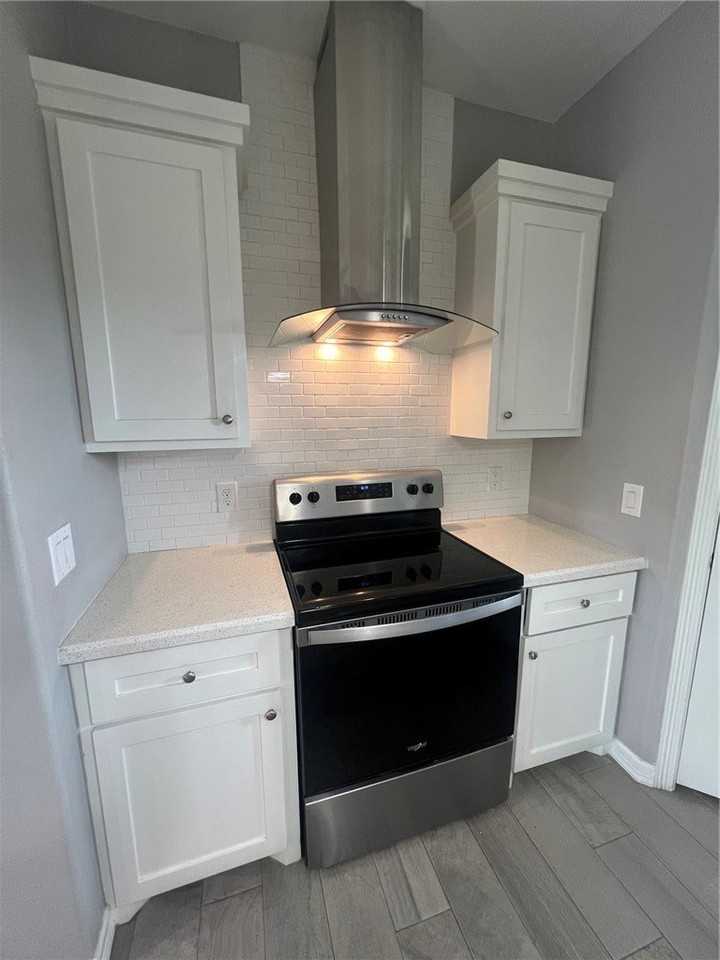 1107 E Kenedy Ave - Photo 6 of 17