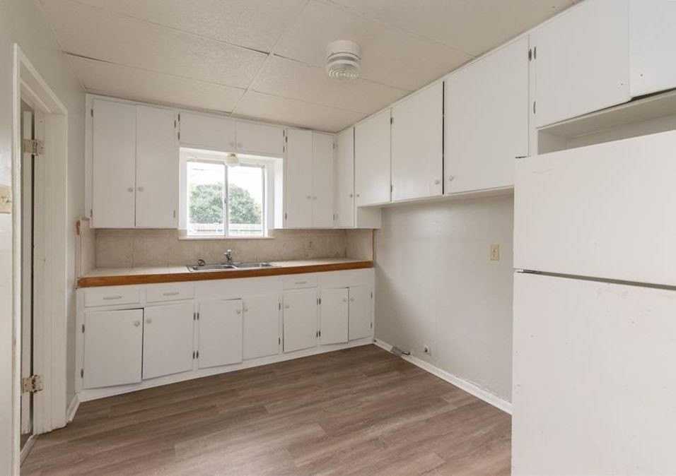 1534 Lazy Ln - Photo 5 of 8