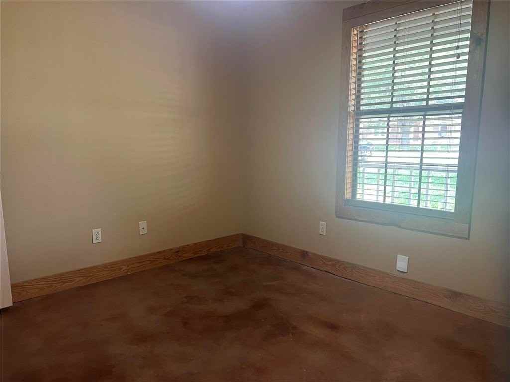 5317 Avenue C - Photo 3 of 6
