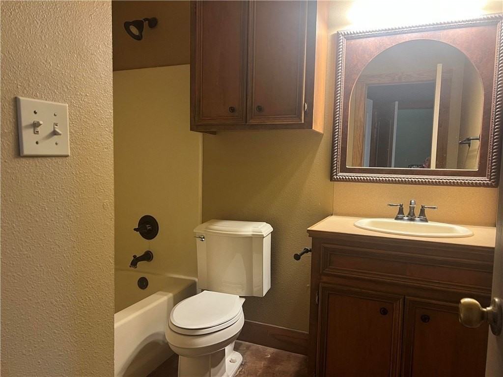 5317 Avenue C - Photo 6 of 6