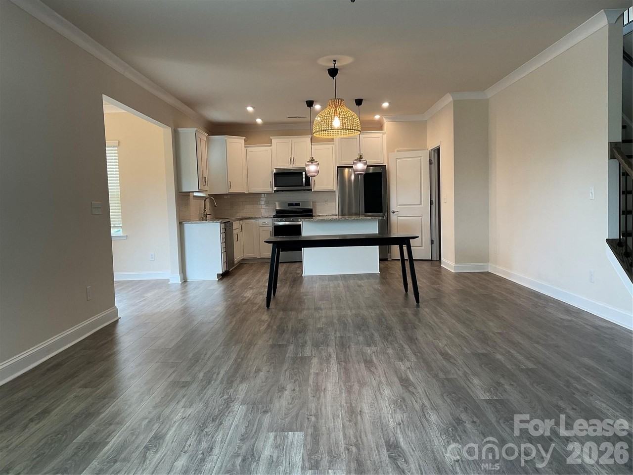 19108 Yellow Birch Dr - Photo 2 of 16