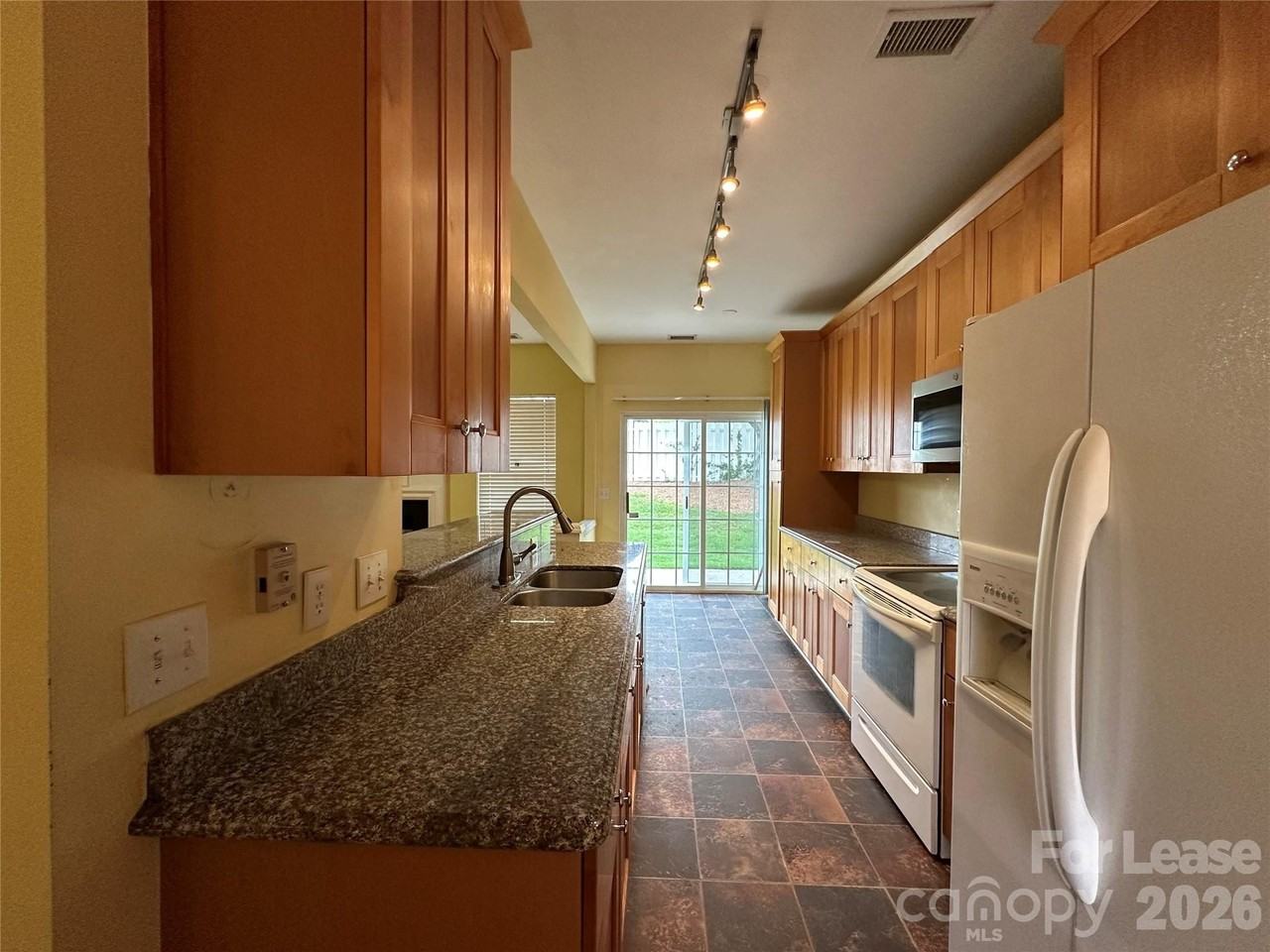 6954 Beverly Springs Dr - Photo 6 of 27