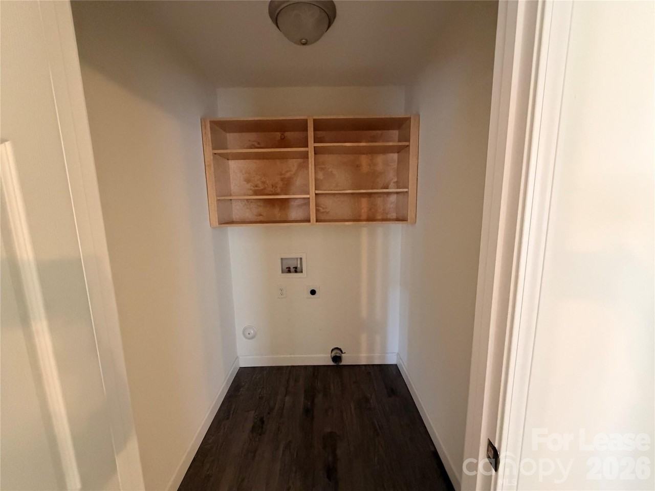 4013 Eugene Dr - Photo 7 of 9