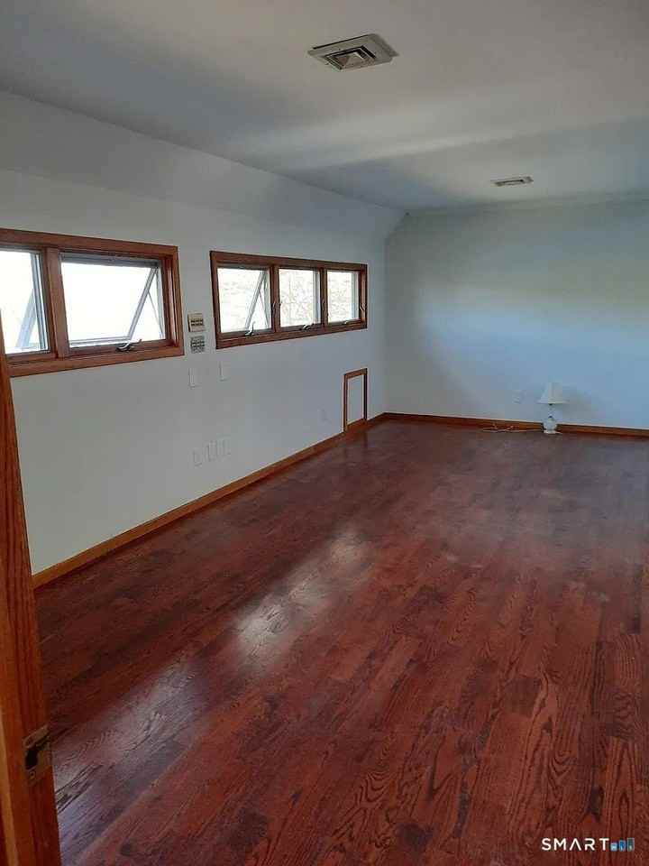 200 N Main St - Photo 3 of 9