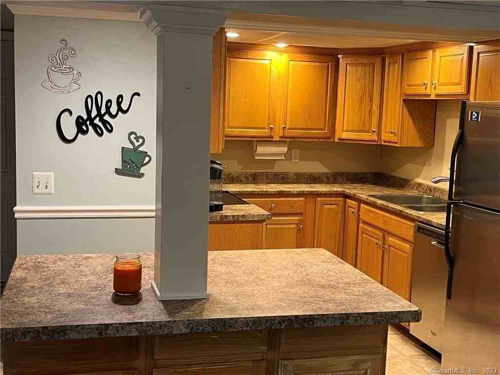 138 Boulder Cir - Photo 4 of 20