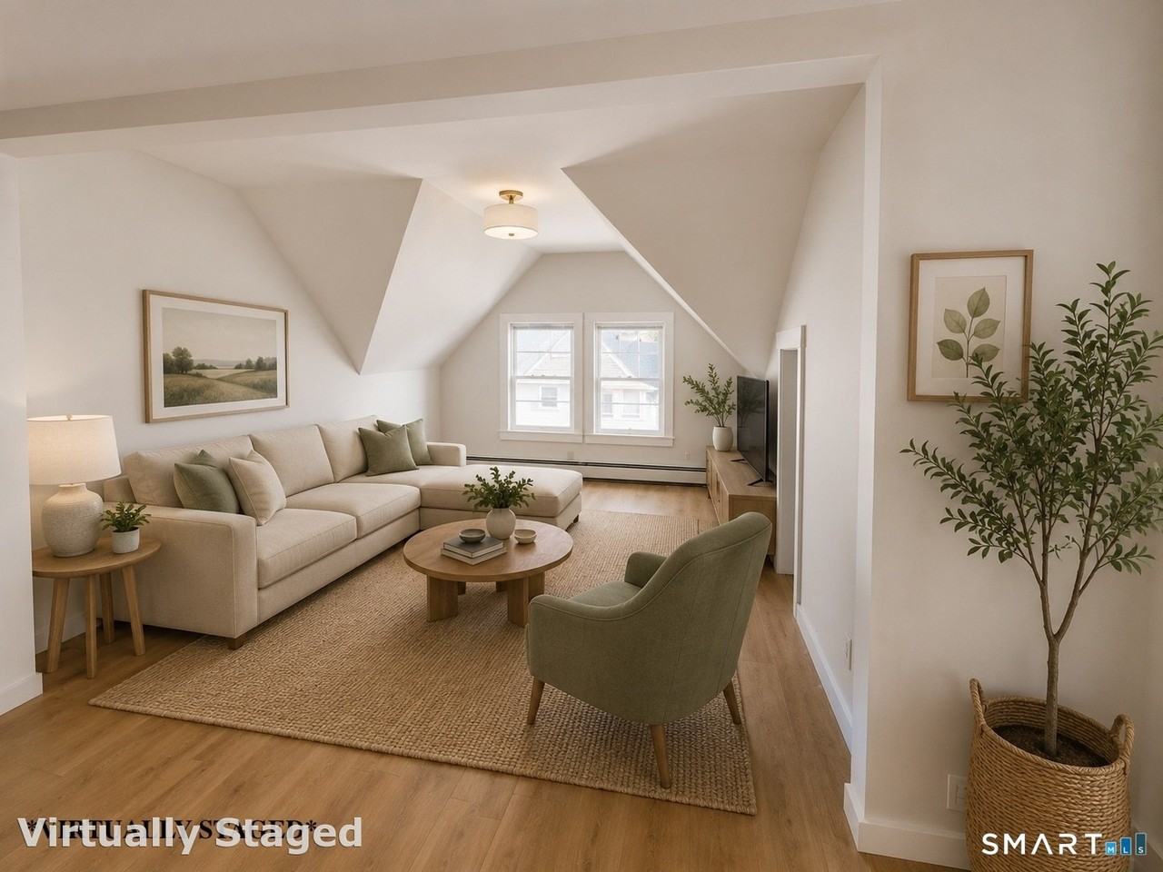 470 Wood Ave - Photo 6 of 15