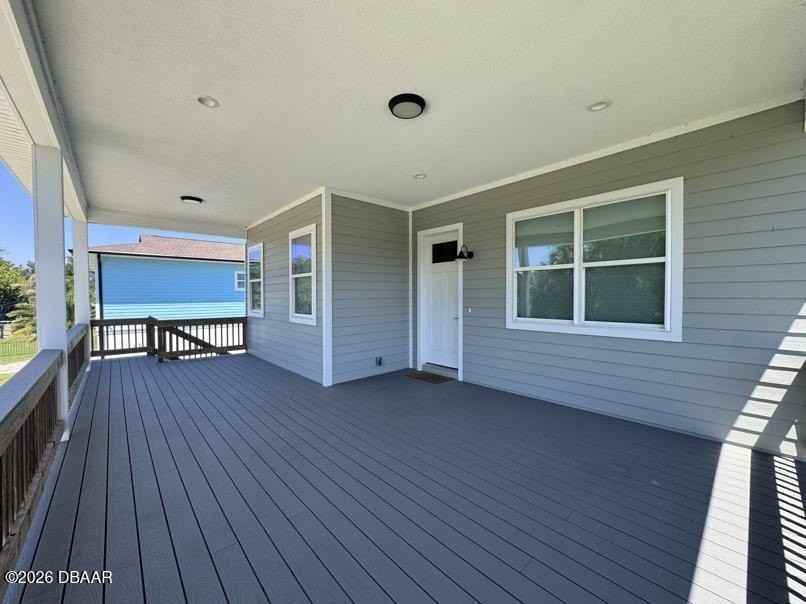 356 Seminole Dr - Photo 2 of 26