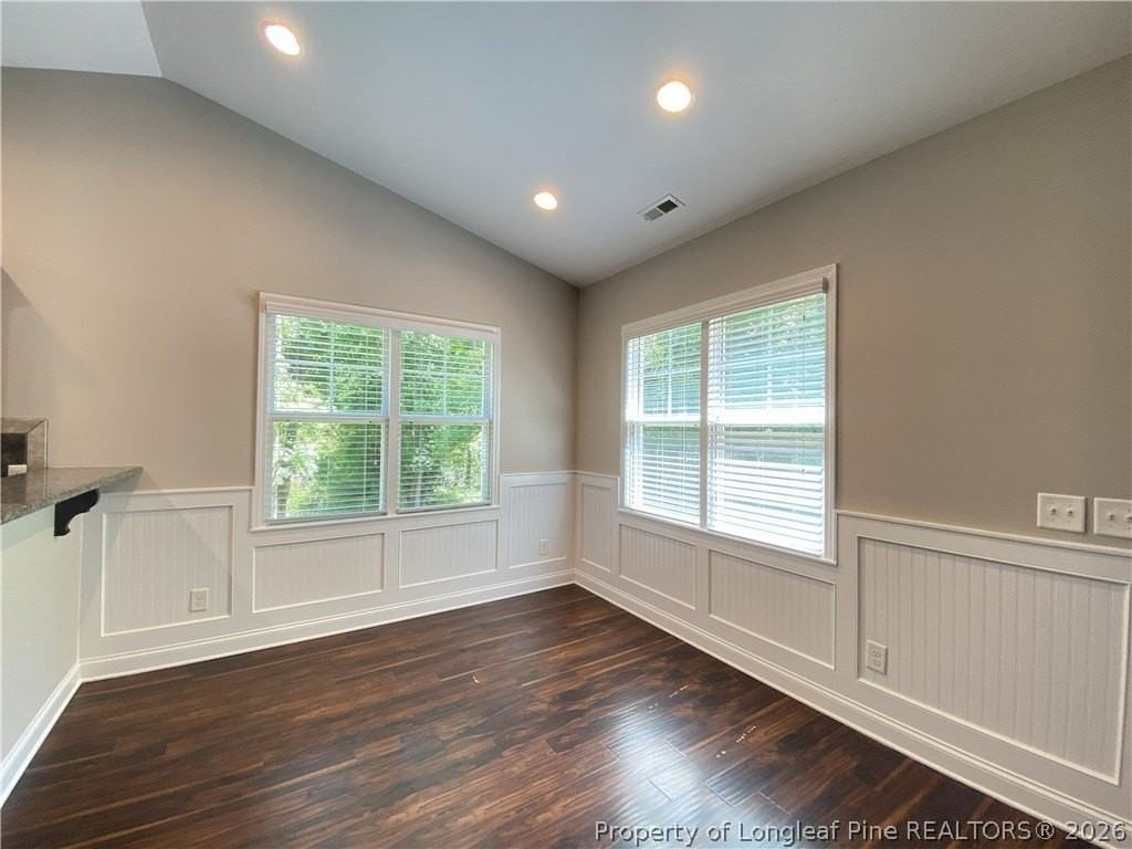 181 Fairfax Dr - Photo 6 of 31