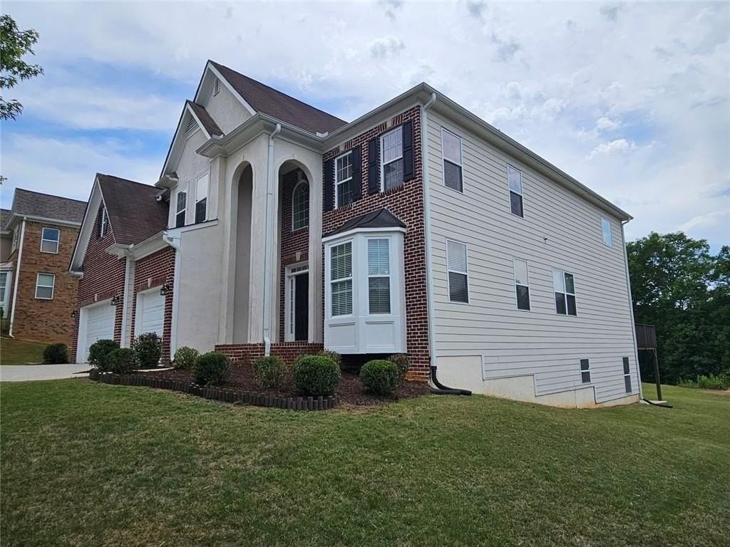 3755 Long Lake Dr - Photo 2 of 44