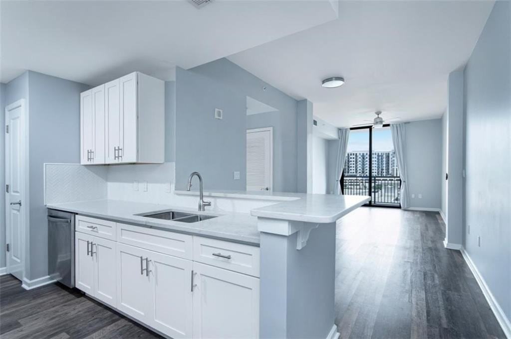 3040 Peachtree Rd Nw #613 - Photo 5 of 35
