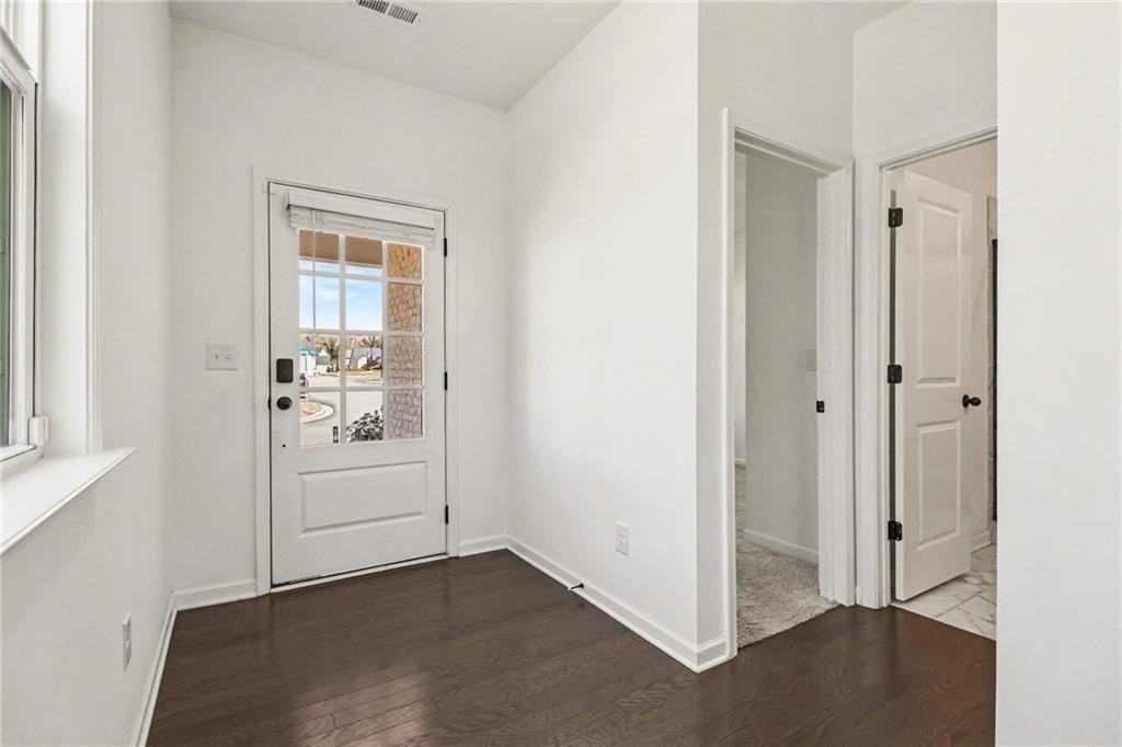 5510 Bower Pl - Photo 5 of 50