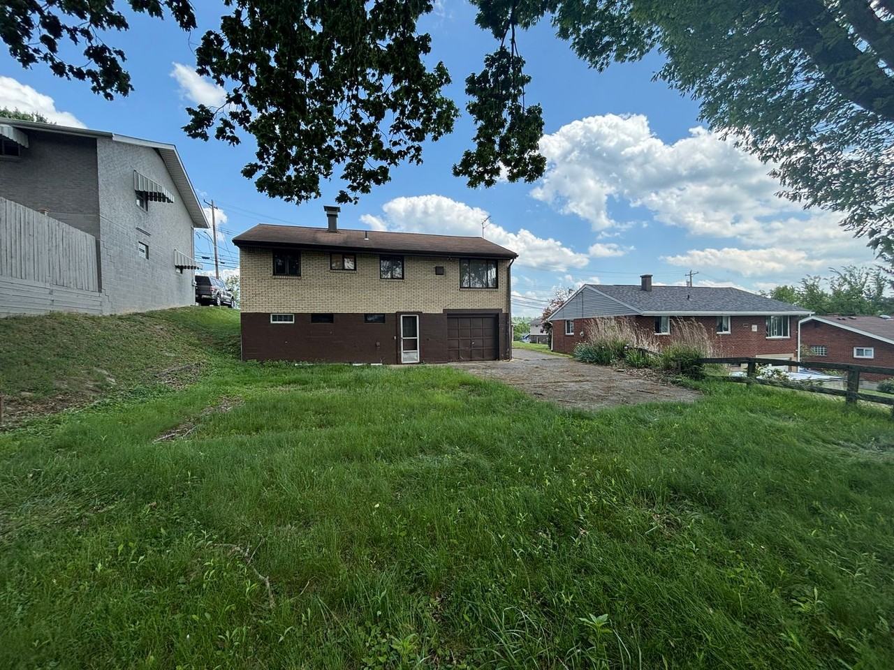 207 Kingston Dr - Photo 5 of 25