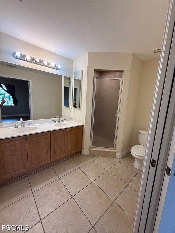 3957 Pomodoro Cir #301 - Photo 4 of 24