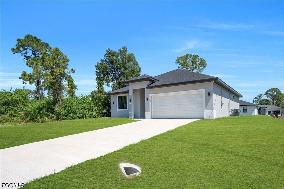 6208 Forest Ct - Photo 2 of 47