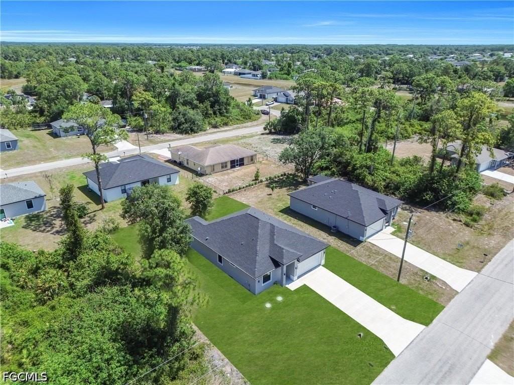 6208 Forest Ct - Photo 4 of 47
