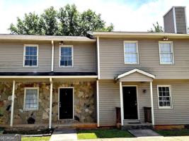 featured image of 3360 Club Dr #C