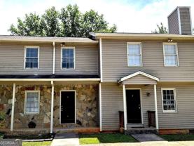 3360 Club Dr #C - Photo 1 of 1