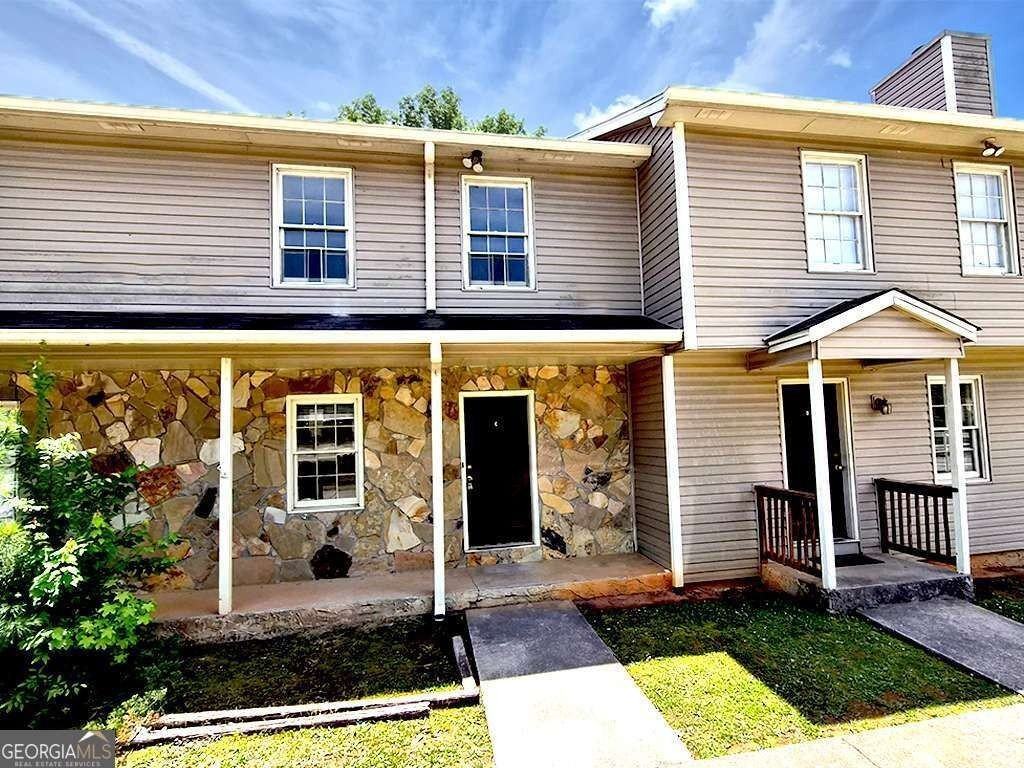 3360 Club Dr #C - Photo 3 of 22