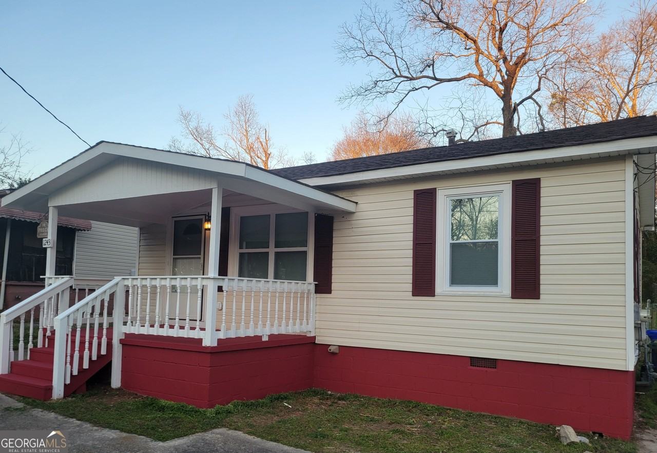 1243 Hill St Nw - Photo 2 of 24