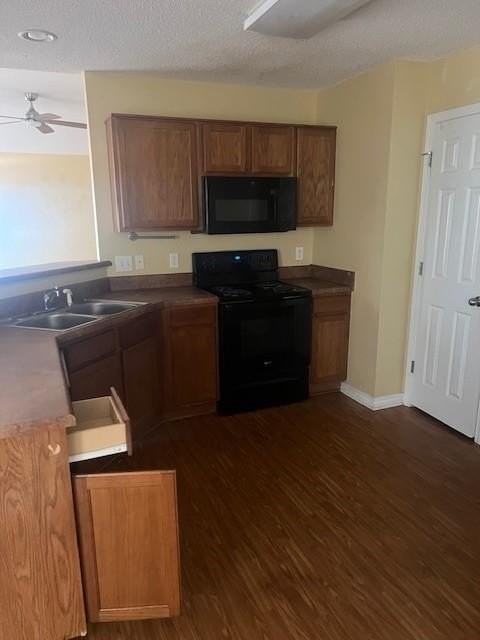 8913 Winter Ct - Photo 3 of 7