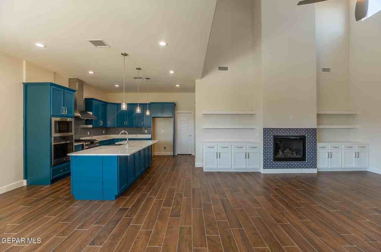 972 Pellegrino Ave - Photo 4 of 31