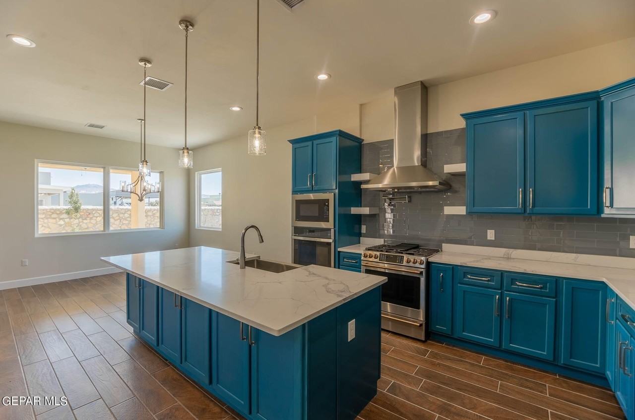 972 Pellegrino Ave - Photo 6 of 31