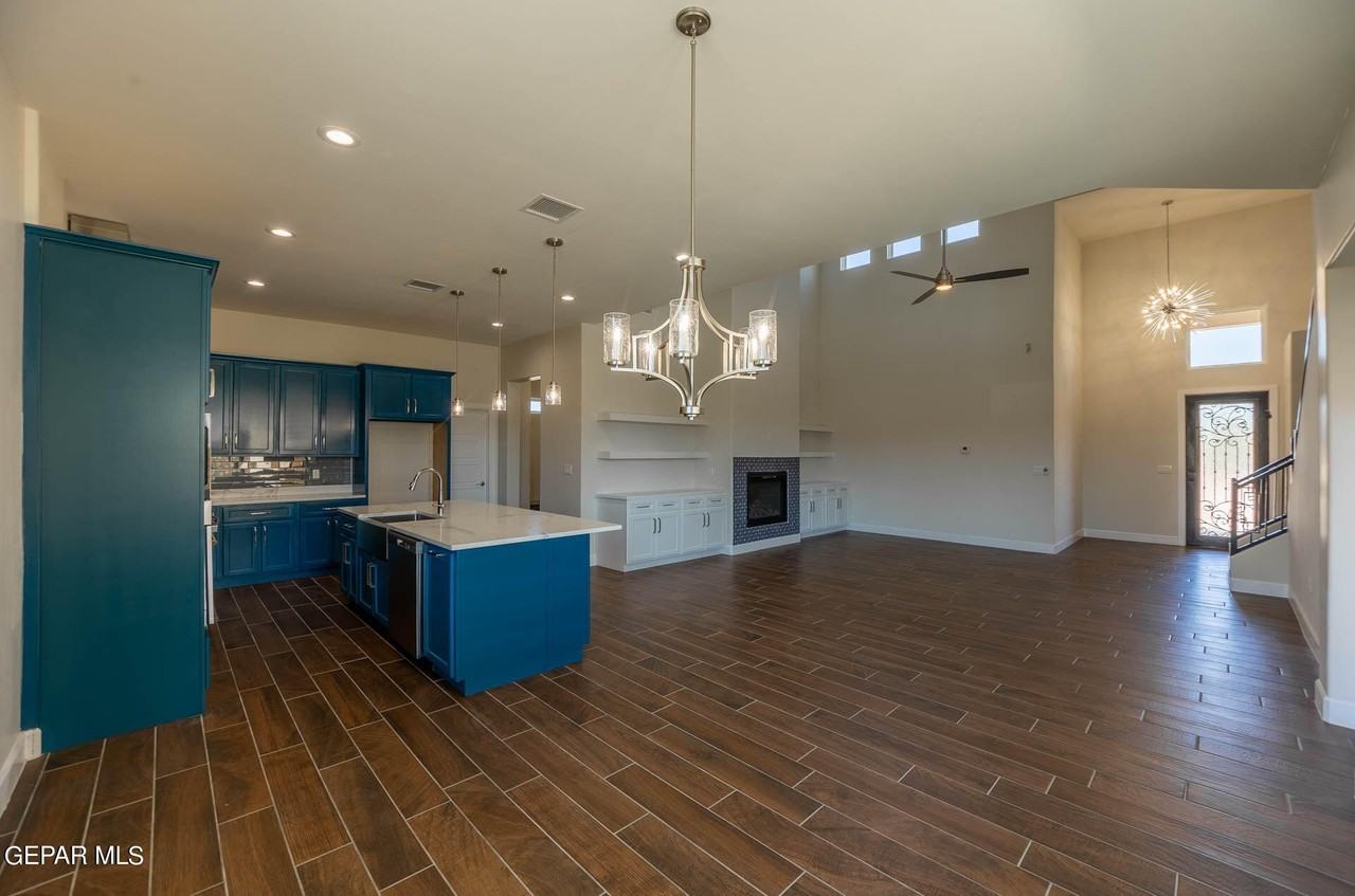 972 Pellegrino Ave - Photo 7 of 31