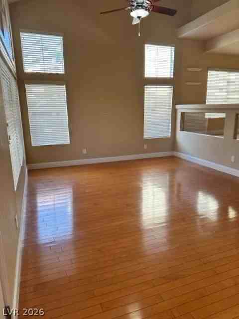 3920 Larkcrest St - Photo 2 of 18