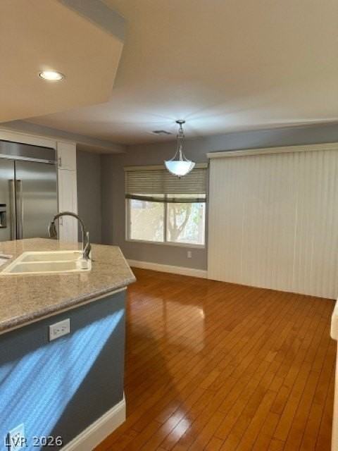 3920 Larkcrest St - Photo 6 of 18