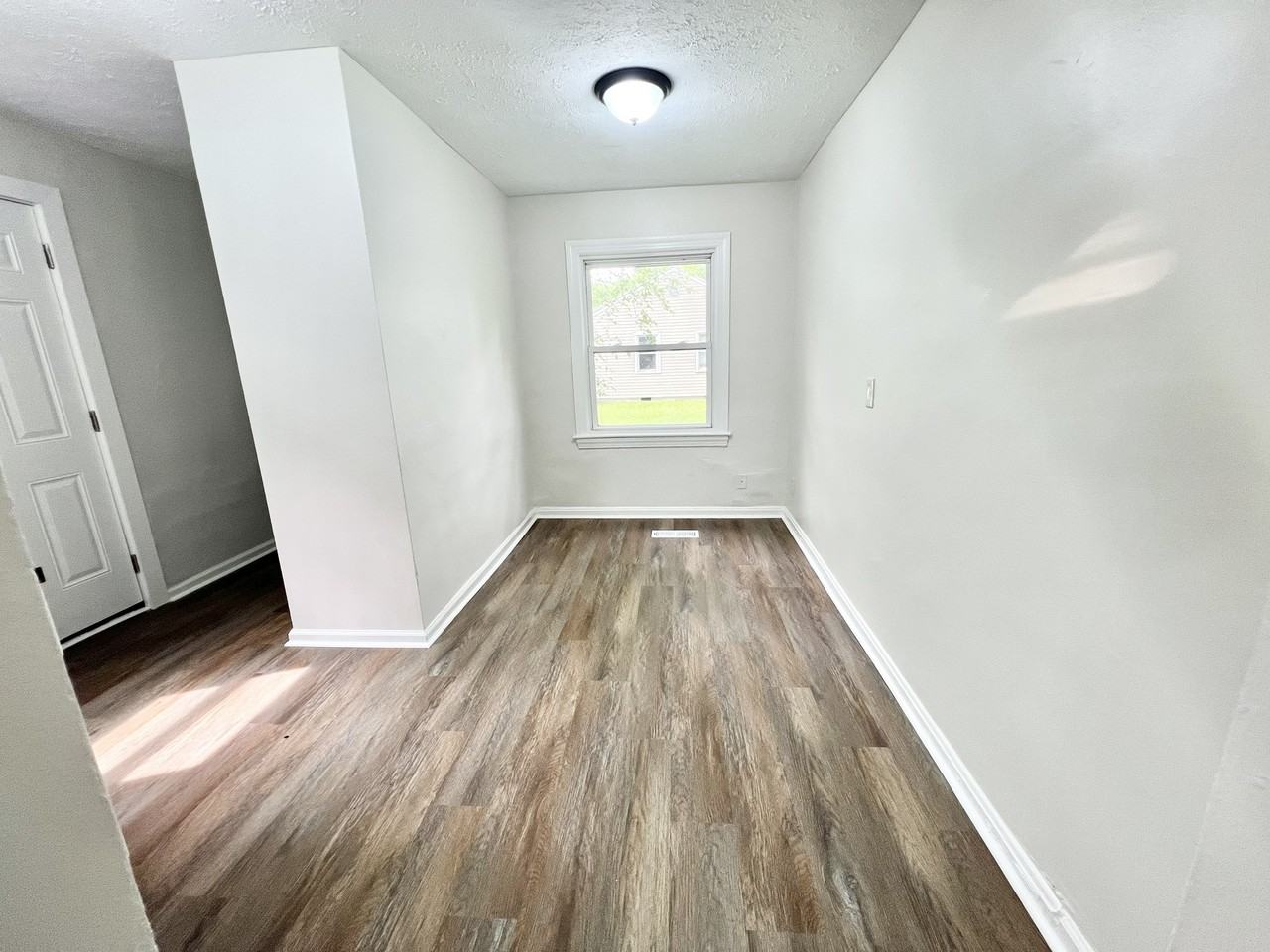 2016 S 40th St #1 - Photo 6 of 15