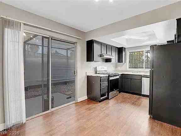 4339 Spencer St #15 - Photo 5 of 16