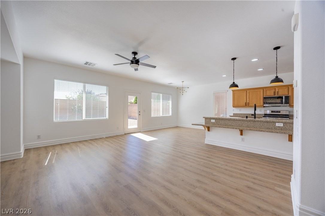 212 Fairway Woods Dr - Photo 6 of 46