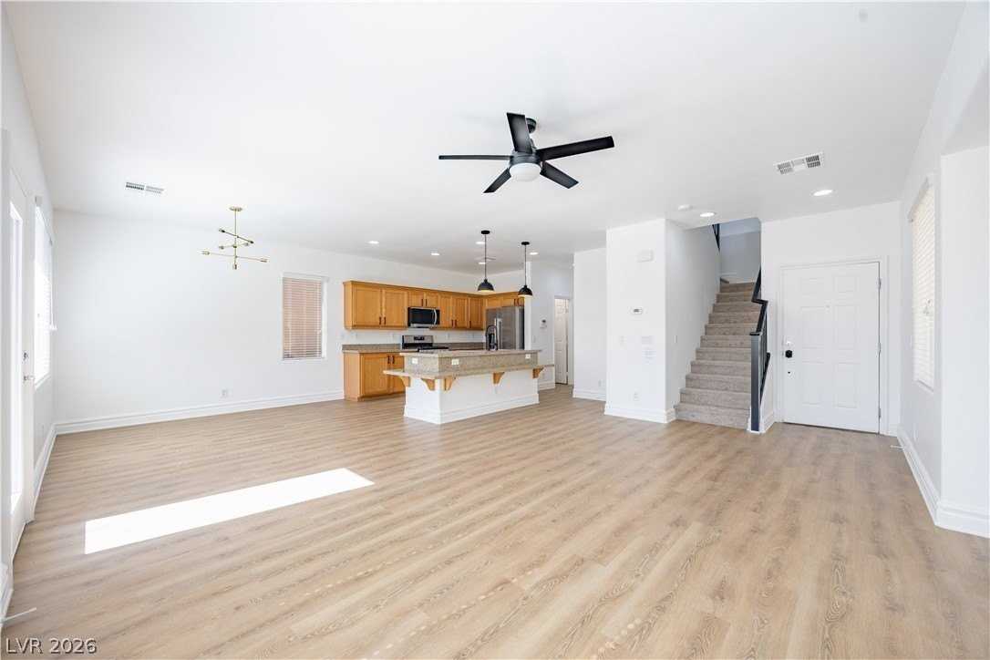 212 Fairway Woods Dr - Photo 7 of 46