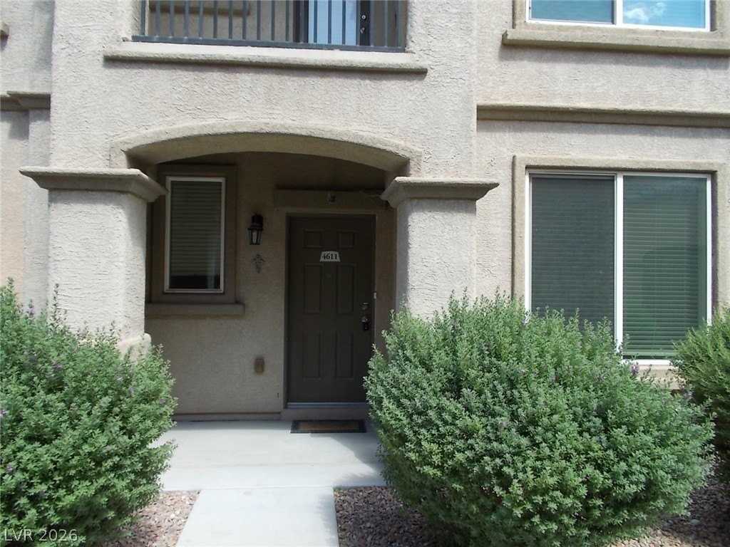 4611 Townwall St - Photo 3 of 25