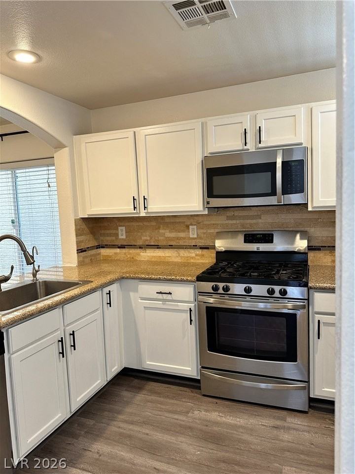 6244 Anticline Ave - Photo 3 of 16