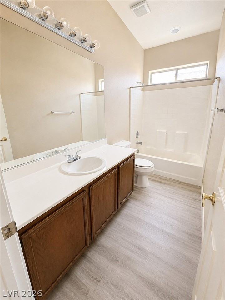9100 Umberland Ave - Photo 6 of 10