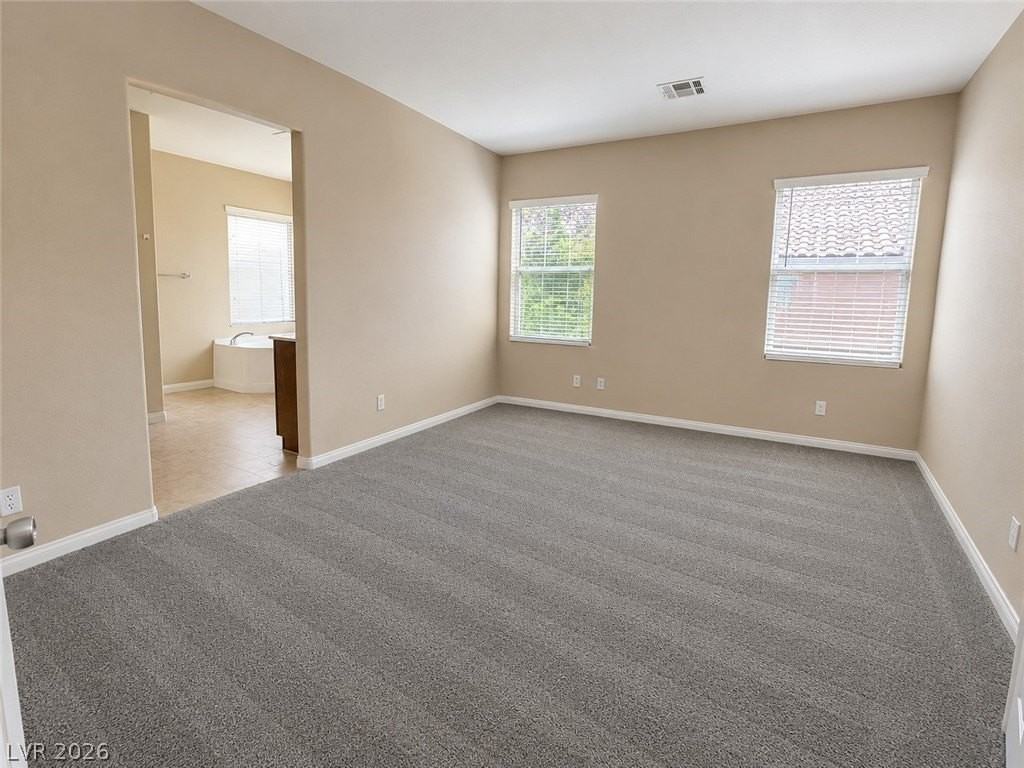 9100 Umberland Ave - Photo 7 of 10