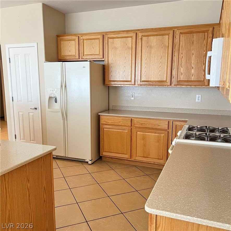 2381 Ecliptic St #0 - Photo 6 of 24