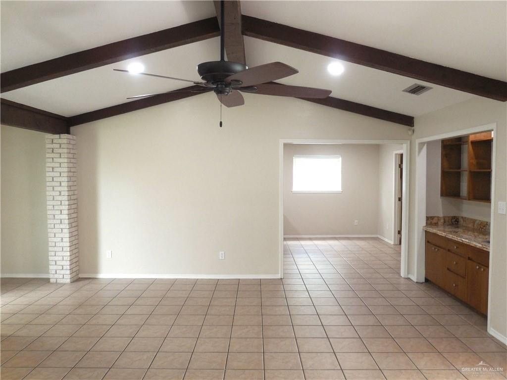 118 E Iris Ave - Photo 4 of 34