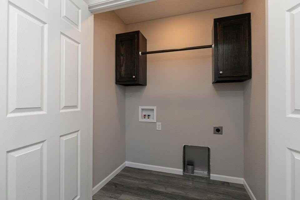 675 Joycee Ln - Photo 7 of 11